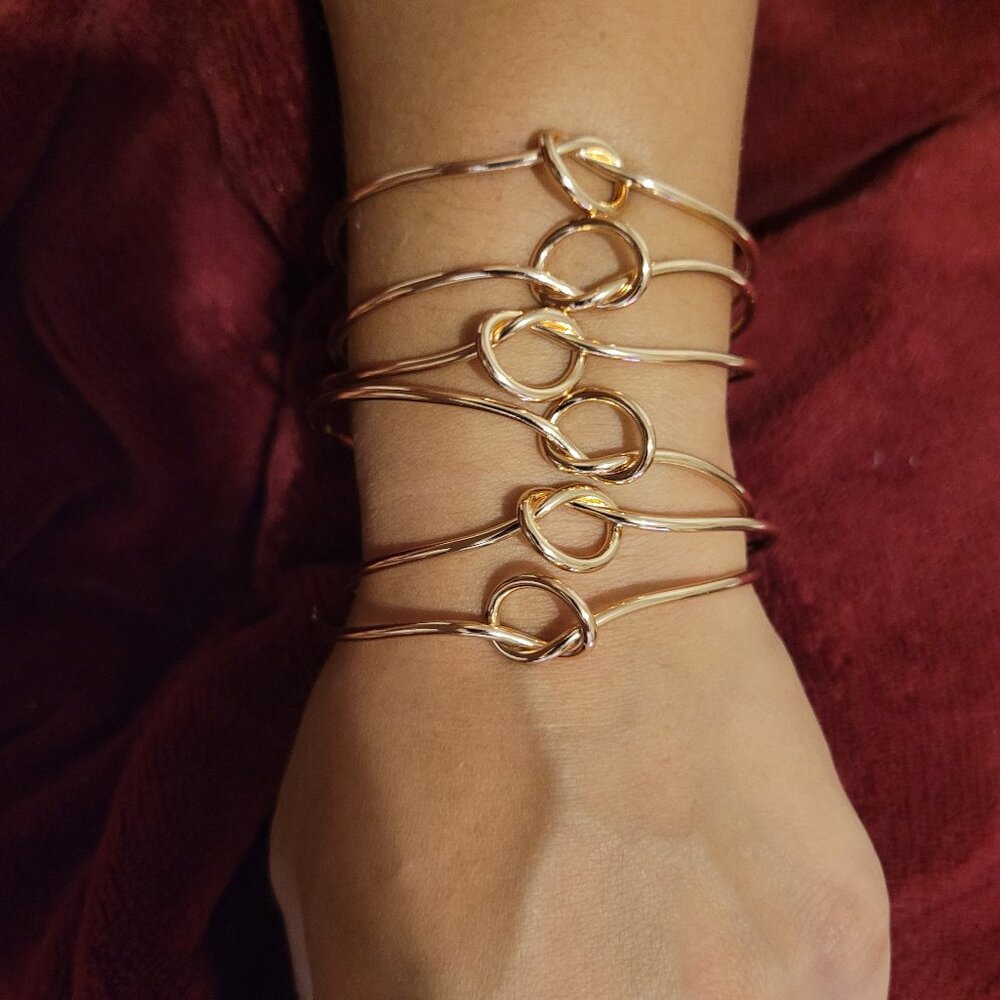 6 NWOT Stackable Knot Gold Toned Bracelet Bridesmaid Gifts Wedding Bundle Lot